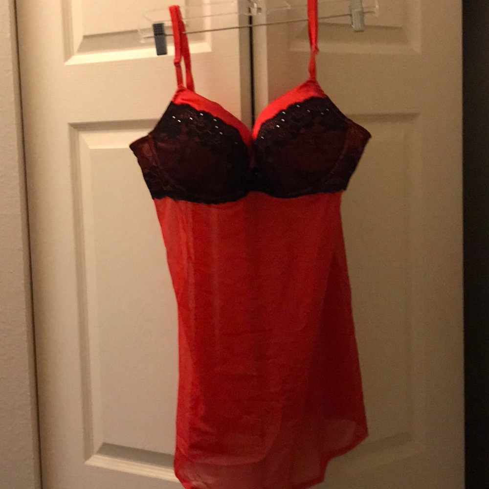 Underwire Chemise Lingerie. Gorgeous lace detail!